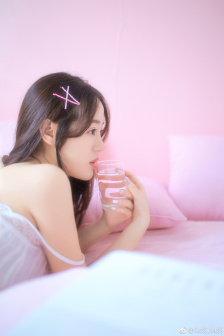 播放女流氓完整版电影
